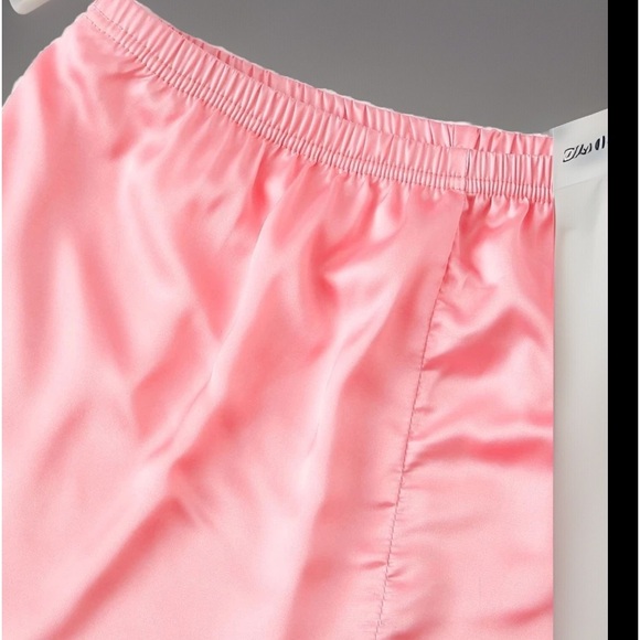 🖤 - Satin Lace Over Chest W/ Adjustable Strips Cami Top & Short Pajama 2Pc Set - Picture 5 of 8